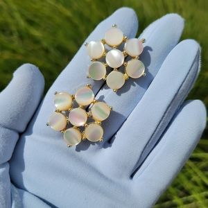 Vintage Clip-On Screw-Back Earrings ~ Mother-of-Pearl ~ Pretty! ~ Imperfect ~